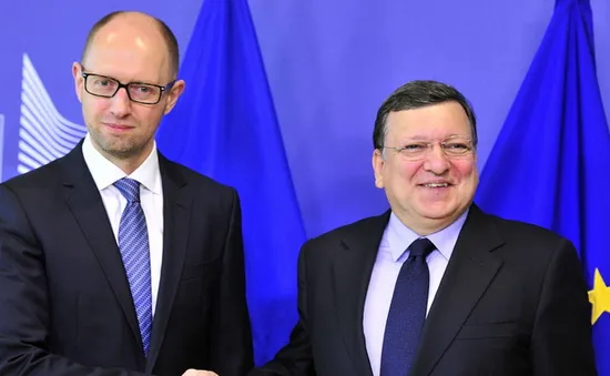 EU và Ukraine ký thỏa thuận viện trợ 1 tỷ euro