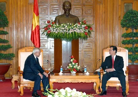 Thủ tướng Nguyến Tấn Dũng tiếp Bộ trưởng Ngoại giao Philippines