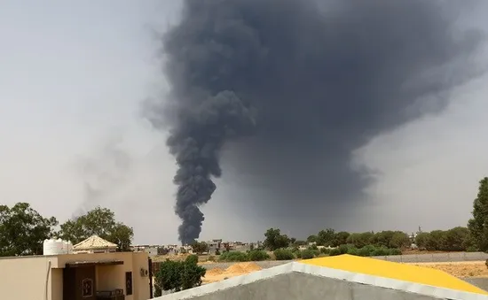 Cháy kho chứa dầu lớn ở Libya