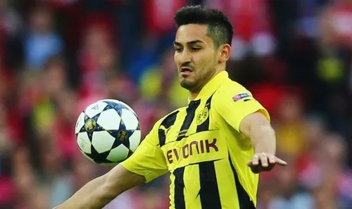 Bản tin chuyển nhượng ngày 28/1: M.U dùng Kagawa làm "mồi nhử" Gundogan