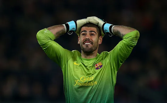 Victor Valdes viết tâm thư "đẫm nước mắt" chia tay Barcelona