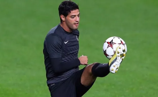 Sociedad xác nhận Carlos Vela "tái hợp" Arsenal