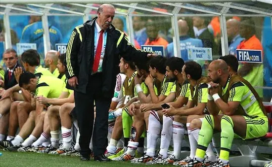 TBN thảm bại trong ngày ra quân Word Cup, HLV Del Bosque vẫn bảo vệ học trò