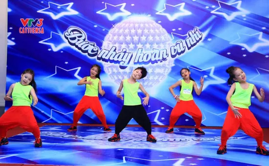 “Bước nhảy hoàn vũ nhí” đọ sức hấp dẫn với "Vũ điệu tuổi xanh"