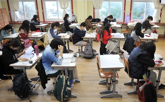 Một nửa thanh thiếu niên Hàn Quốc có ý định tự tử