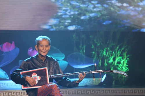 Liên hoan Dân ca Việt Nam 2013: Đêm chung kết đầy ấn tượng