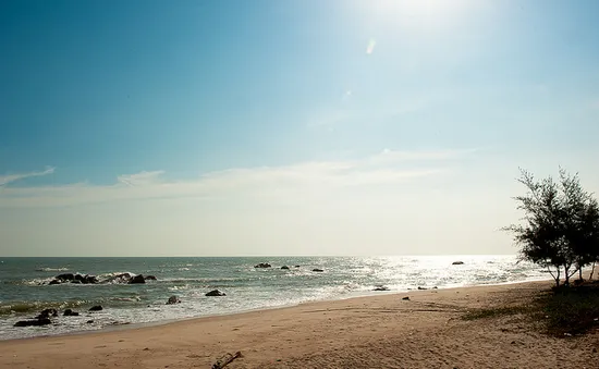 Hoang sơ vẻ đẹp biển Hồ Tràm
