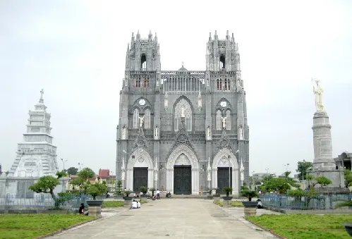 Nhà thờ Phú Nhai: Vương cung thánh đường ở Việt Nam