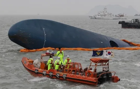 Chủ sở hữu phà Sewol bị bắt vì cáo buộc cố tình chở quá tải