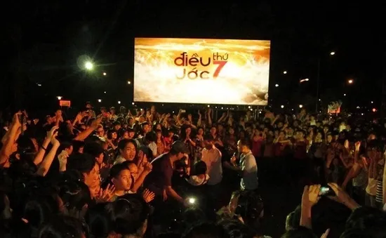 Cậu bé đặc biệt gây xúc động mạnh trong Gala “Điều ước thứ 7” ghi hình tại Đà Nẵng