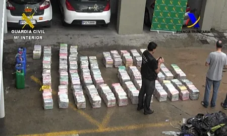 Tây Ban Nha: Tịch thu 900 kg cocaine