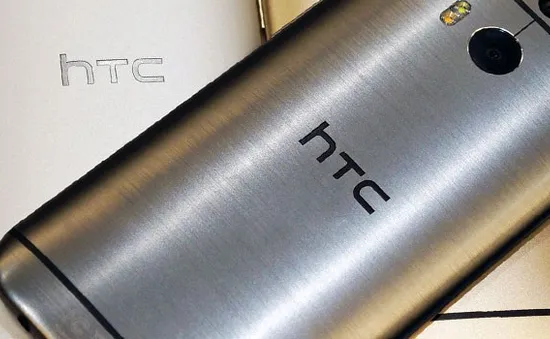HTC sản xuất phiên bản One M8 vỏ nhựa?