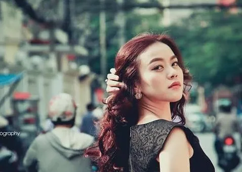 Hải Yến Idol: "Tôi tưởng mình như rơi xuống vực và đi vào ngõ cụt"