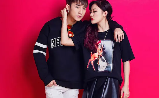 Văn Mai Hương quấn quýt bên Sơn Tùng M-TP