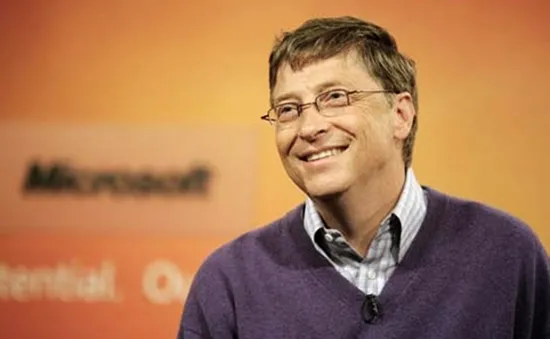 Bill Gates trở lại ngôi giàu nhất thế giới