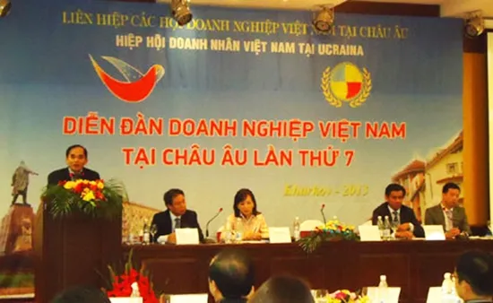 Khai mạc diễn đàn Doanh nghiệp Việt Nam tại châu Âu lần 7
