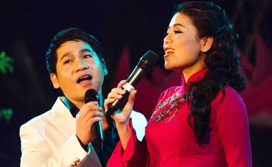 Anh Thơ - Trọng Tấn tinh tế trong "Tình ta biển bạc đồng xanh"