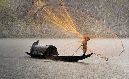 48 giải thưởng được trao tại Cuộc thi ảnh quốc tế Việt Nam