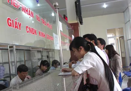 Quảng Ngãi xử lý cán bộ, công chức vi phạm chế độ công vụ
