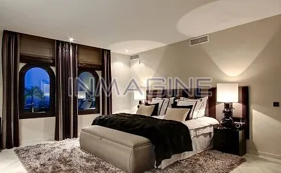 6 cách tạo phòng ngủ quyến rũ