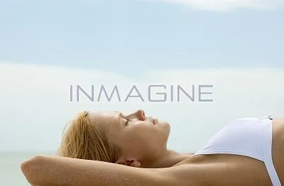 Giải pháp sáng da vùng nách và dưới cánh tay