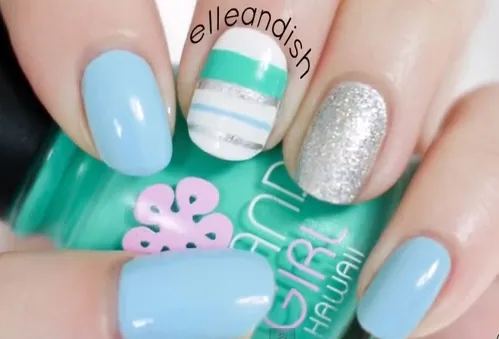 Nail kẻ sọc cực dễ vẽ và bắt mắt 