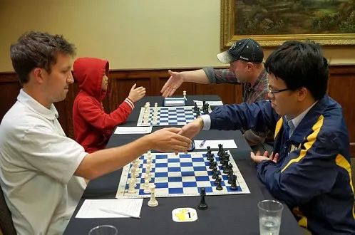 Quang Liêm tiếp tục dẫn đầu Spice Cup 2013