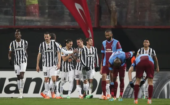 Trabzonspor 0-2 Juventus: Hạ gục nhanh, tiêu diệt gọn (VIDEO)