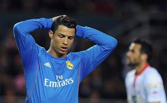 Sevilla 1-2 Real Madrid: Kền kền gãy cánh ở Pizjuan (VIDEO)