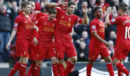 Thắng nghẹt thở, Liverpool chạm tay vào vương miện Premier League