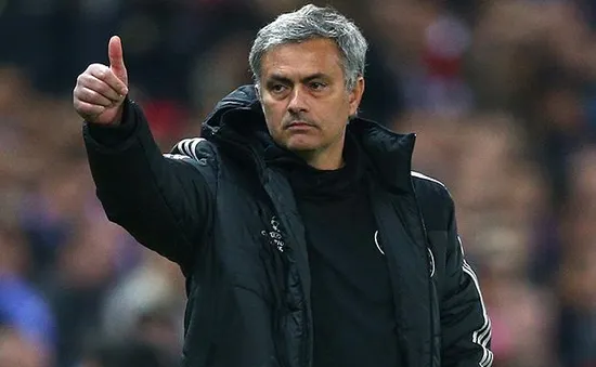Bỏ Premier League, Mourinho cho học trò nghỉ ngơi trận gặp Liverpool