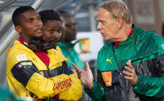Eto'o và các đồng đội ở Cameroon định bỏ World Cup vì tiền thưởng ít