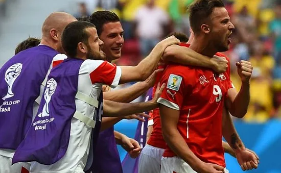 World Cup 2014, bảng E: Thuỵ Sĩ ngược dòng ngoạn mục trước Ecuador