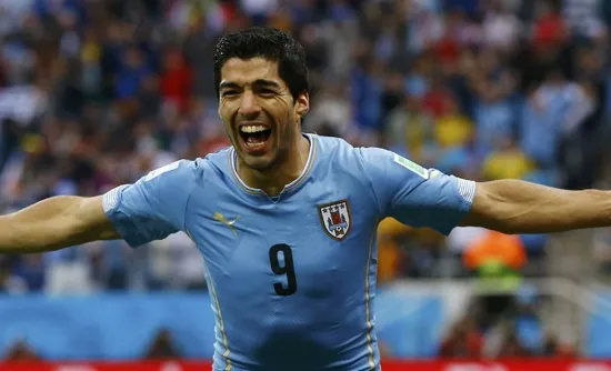 Anh 1-2 Uruguay: Luis Suarez xuất sắc bẻ nanh "Tam sư"