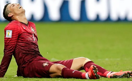 Bồ Đào Nha 2-2 Mỹ: Bản lĩnh Ronaldo, bản lĩnh người Bồ!