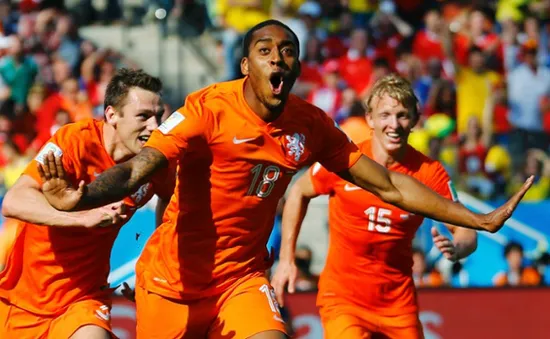 Chùm ảnh: Hà Lan chiếm ngôi đầu, TBN đại thắng ngày chia tay World Cup