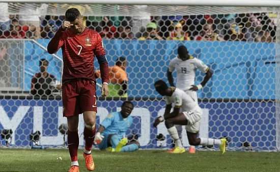 Bồ Đào Nha 2-1 Ghana: Tạm biệt Ronaldo, tạm biệt "Selecao châu Âu"!