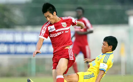 Vòng 21 V-League: B.Bình Dương soán ngôi đầu của Hà Nội T&T