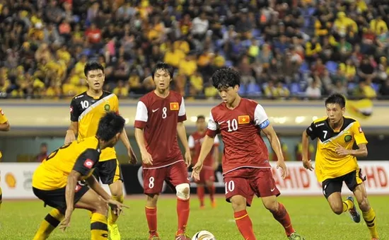 Hoà chủ nhà Brunei, HLV Guillaume chỉ trích trọng tài thiên vị