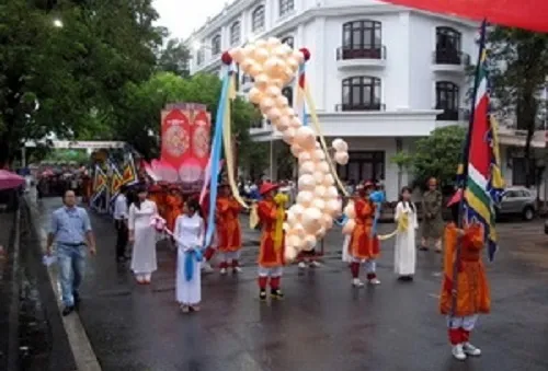 Bế mạc Festival nghề truyền thống Huế năm 2013