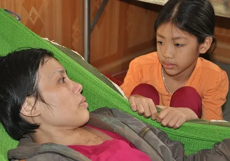 “Cố lên mà sống tiếp, con nhé”