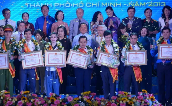 TP.HCM: Tuyên dương 7 công dân trẻ tiêu biểu năm 2013 