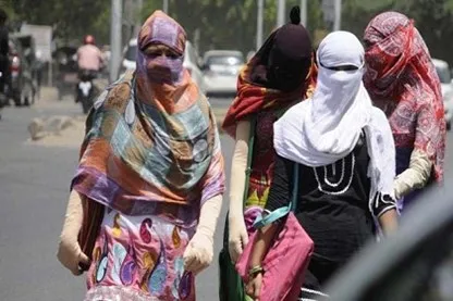 New Delhi ngột ngạt vì nắng nóng lịch sử 