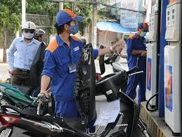 Petrolimex còn dư hơn 1.000 tỷ đồng quỹ bình ổn xăng dầu 