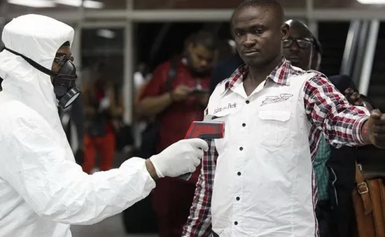 Người dân Nigeria hài hước để xoa dịu căng thẳng về Ebola
