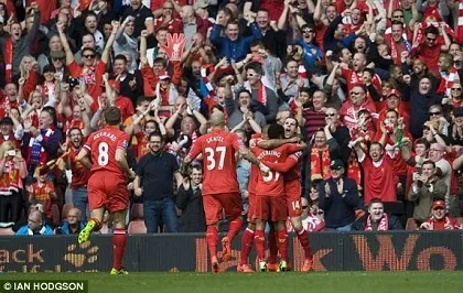 Đại thắng Spurs, Liverpool chiếm ngôi đầu Premier League