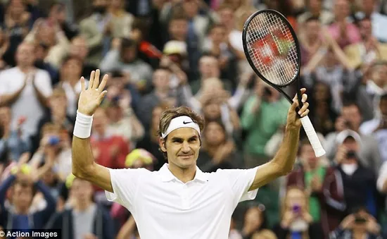 Vào vòng 3 Wimbledon, Federer chê Nadal đánh “chậm như rùa”