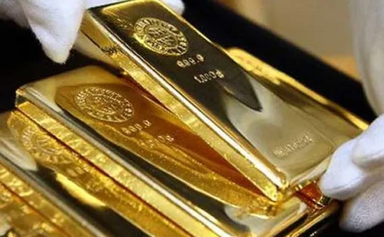 Giá vàng trong nước và thế giới thu hẹp khoảng cách 
