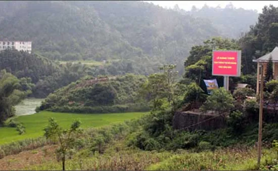 Khánh thành cụm thông tin đối ngoại thác Bản Giốc 
