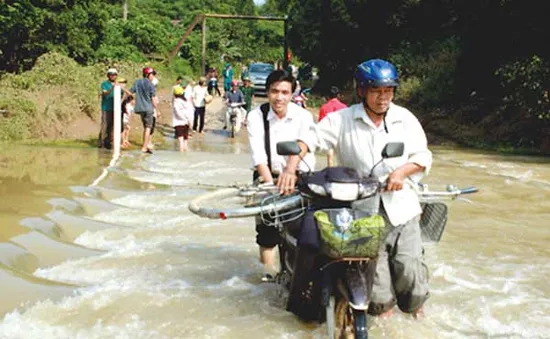 Khe Ang cần lắm một cây cầu  